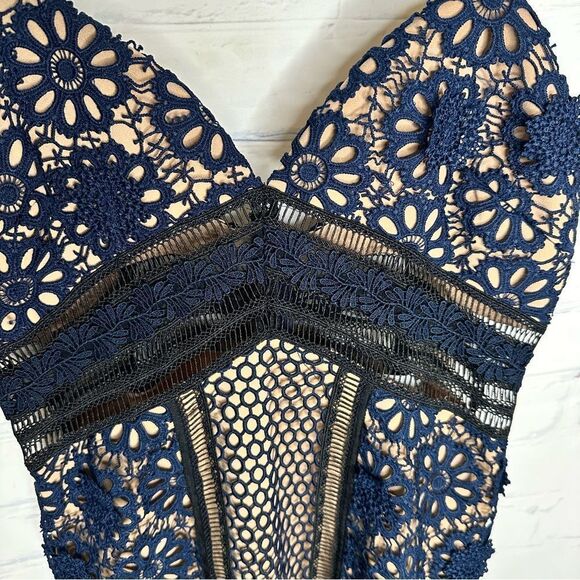 Self Portrait size 8 dress - Picture 3 of 9